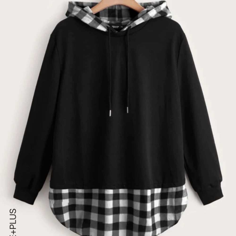 SHEIN hooded plus size shirt